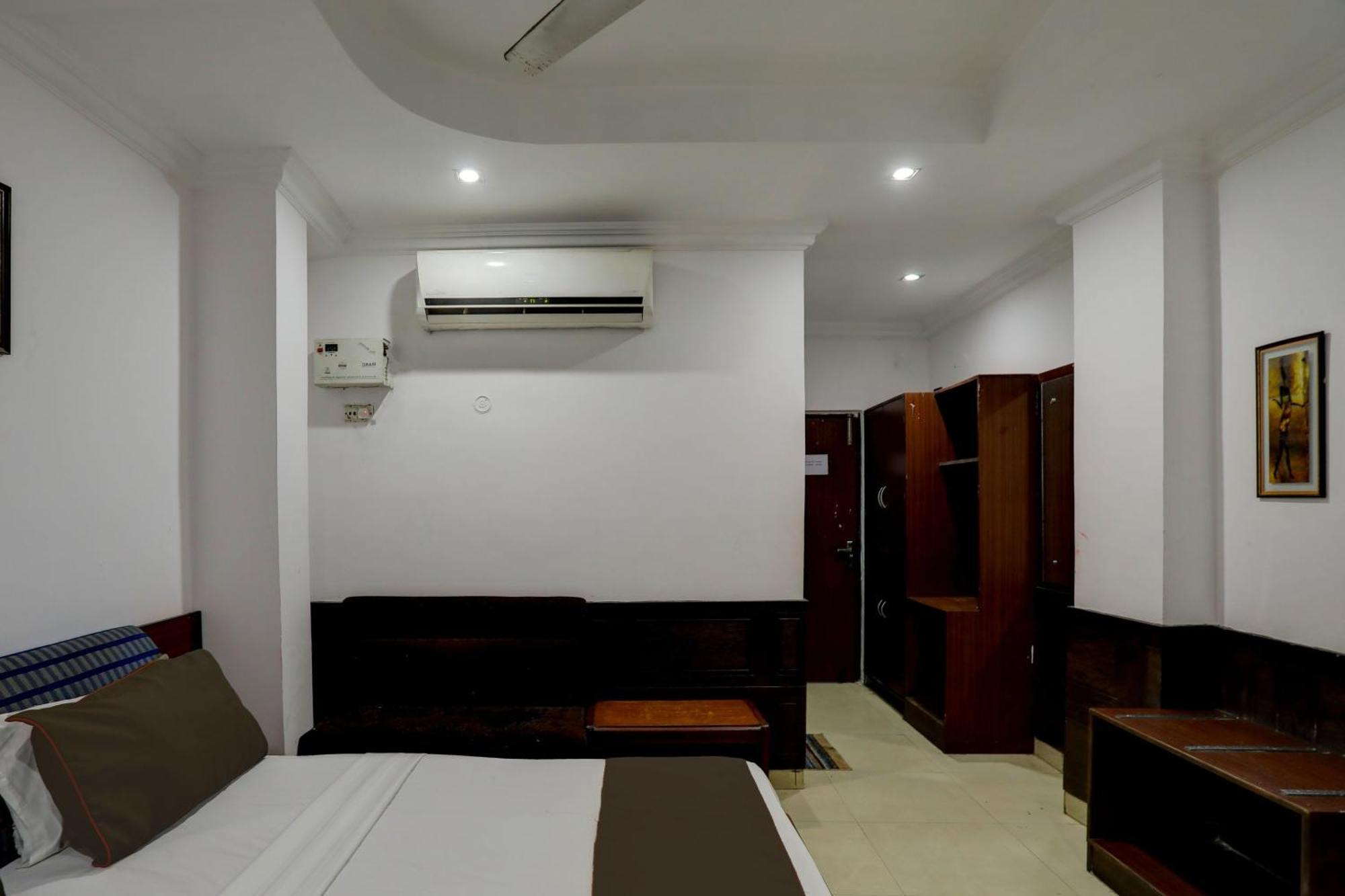 Hotel Monarch Inn Lucknow Luaran gambar