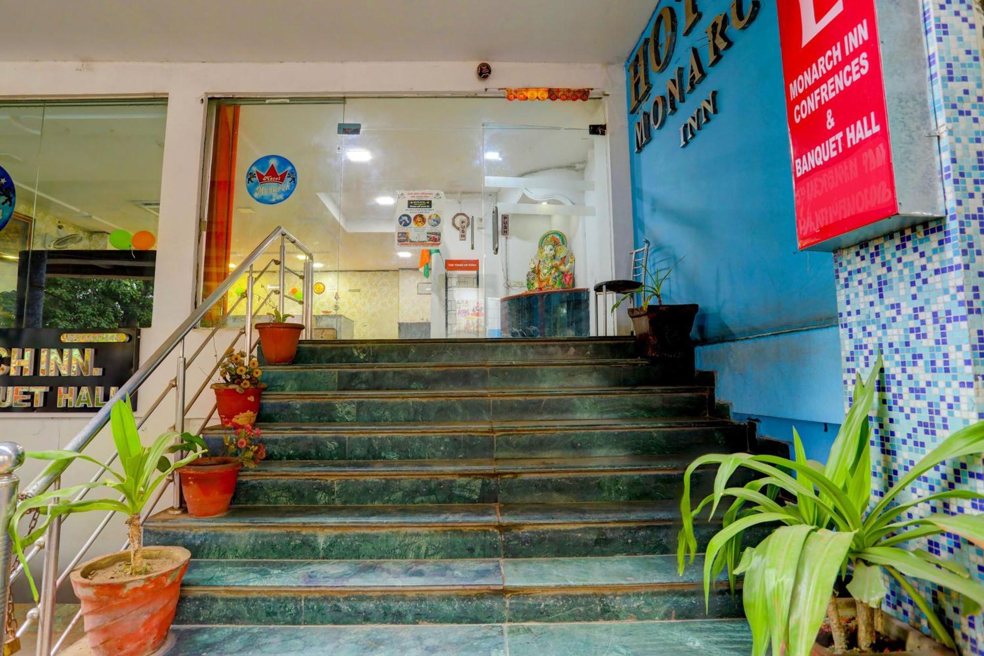 Hotel Monarch Inn Lucknow Luaran gambar