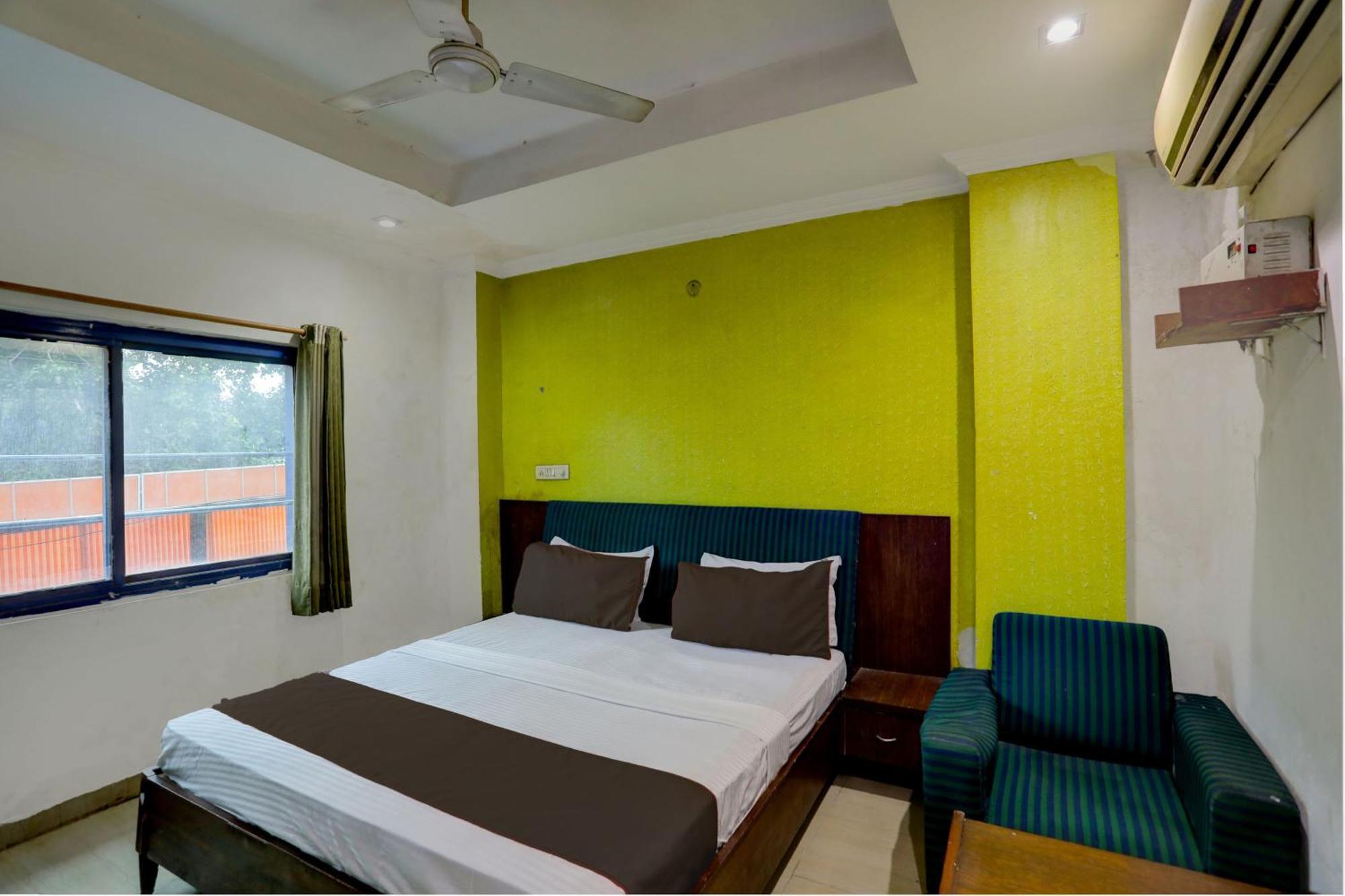 Hotel Monarch Inn Lucknow Luaran gambar
