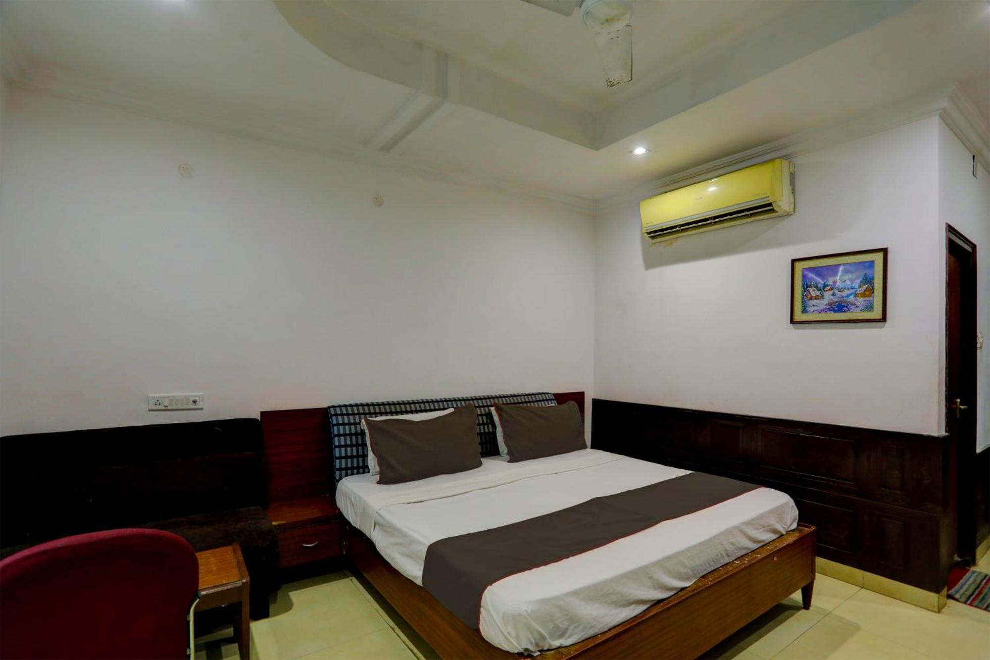 Hotel Monarch Inn Lucknow Luaran gambar