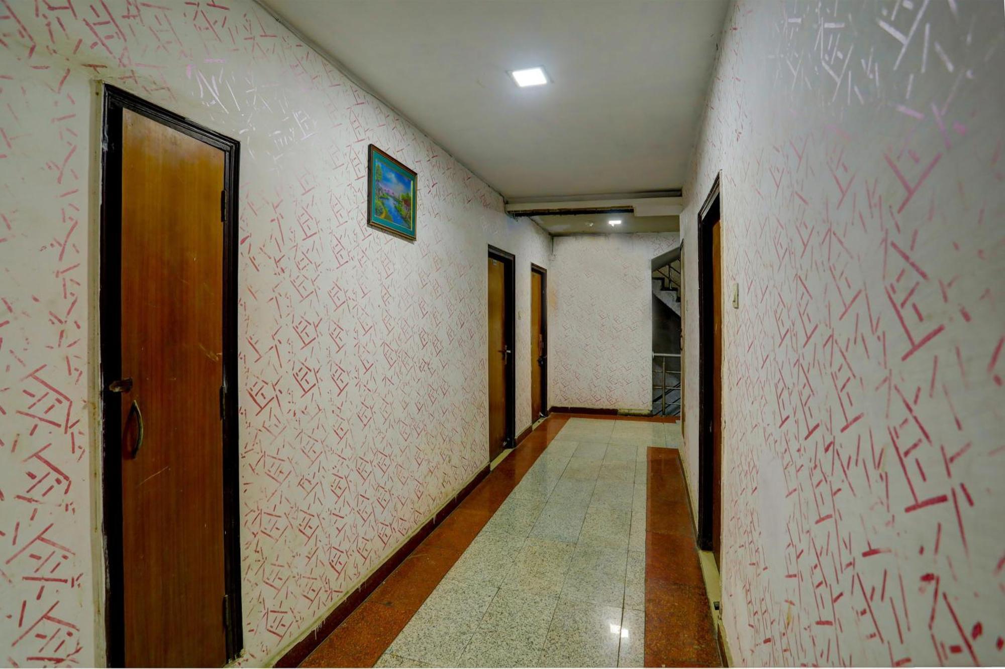Hotel Monarch Inn Lucknow Luaran gambar