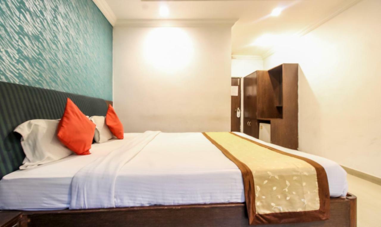 Hotel Monarch Inn Lucknow Luaran gambar