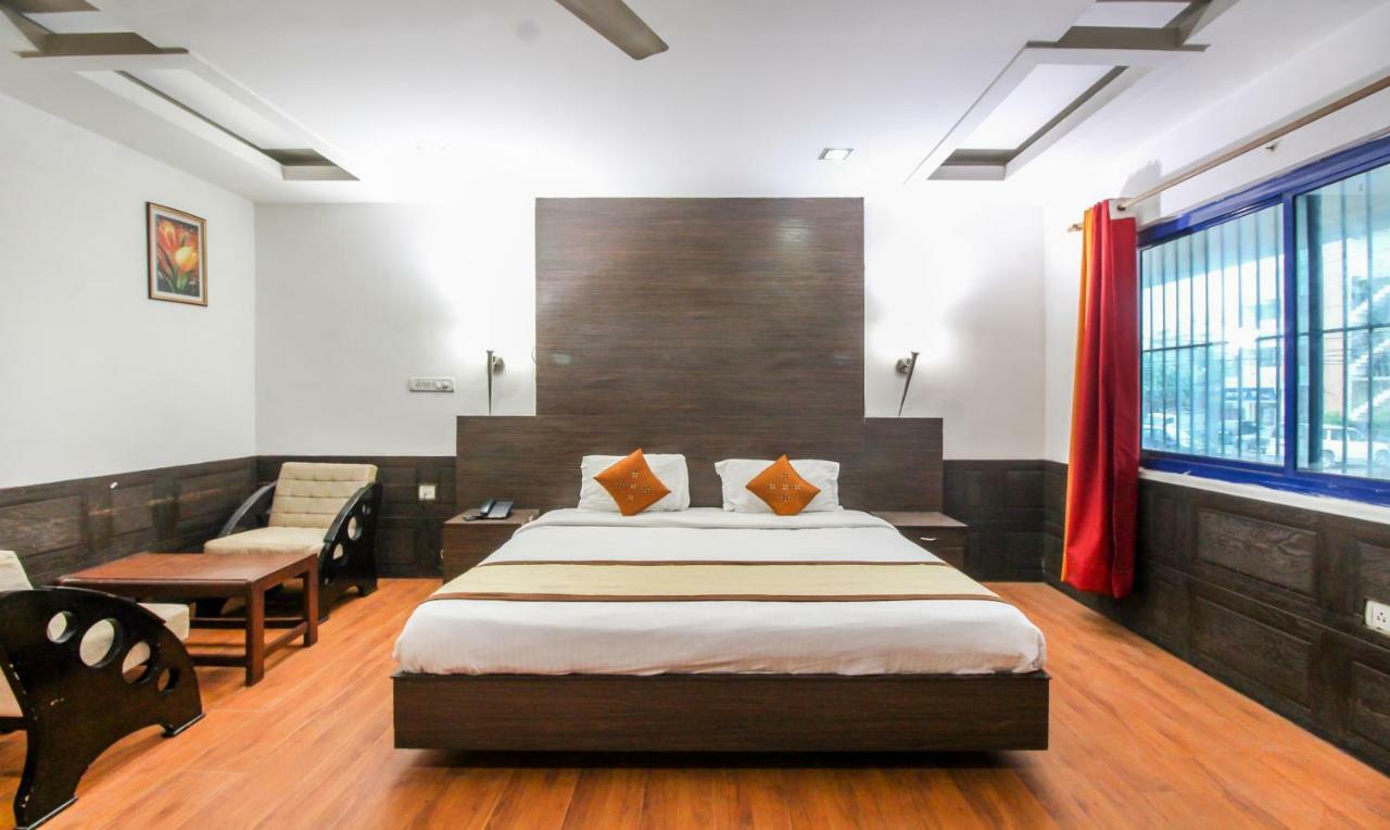 Hotel Monarch Inn Lucknow Luaran gambar