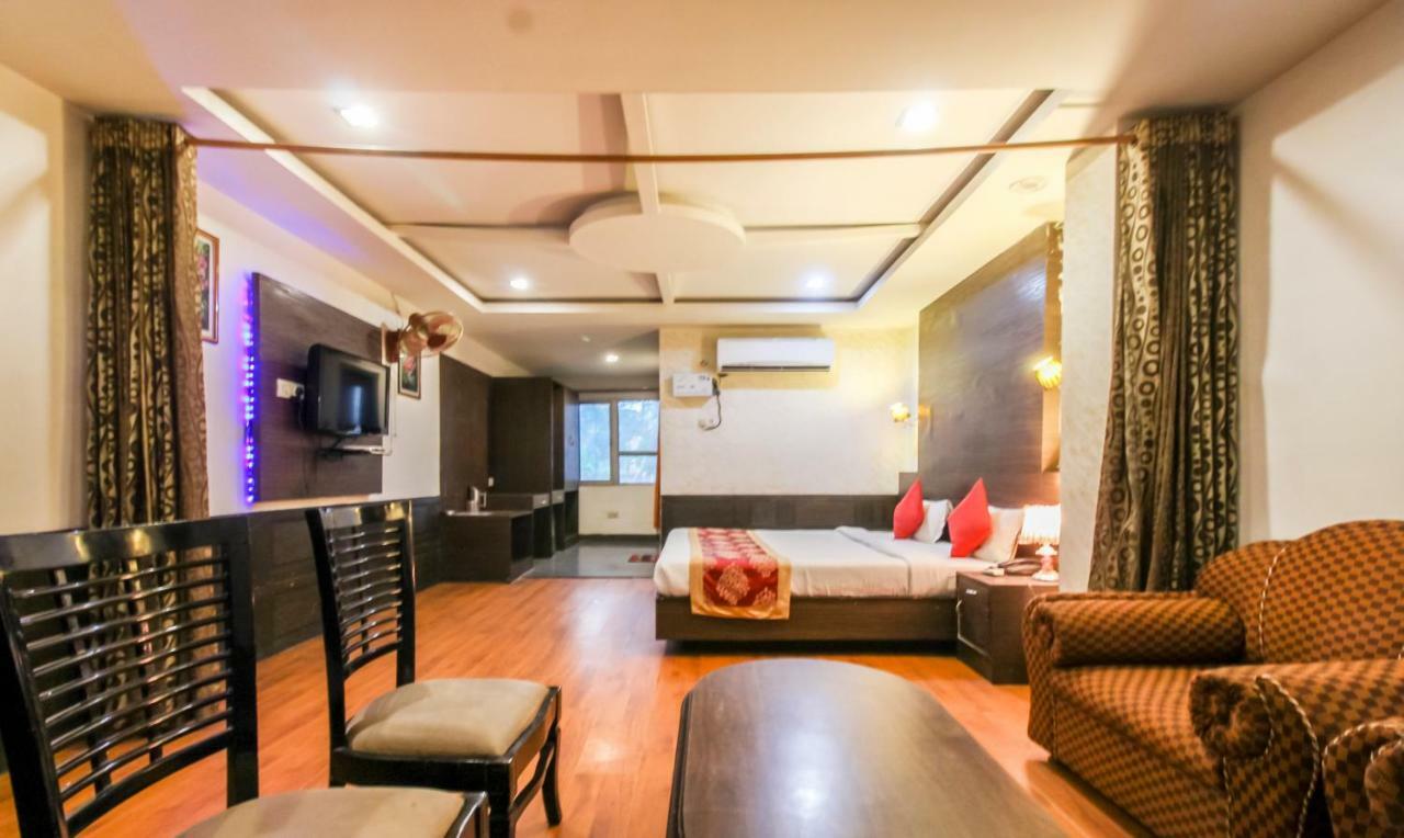 Hotel Monarch Inn Lucknow Luaran gambar